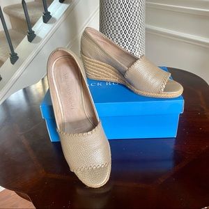 Jack Rogers Platinum Palmer Espadrille Wedge shoes- size 8.5